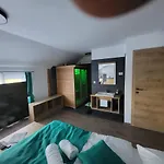 Apartma Apartmaji S Savnami - Wellness Gobi