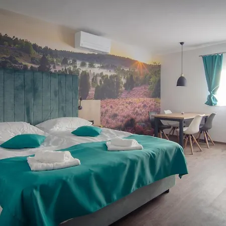 With Private Saunas - Wellness Gobi