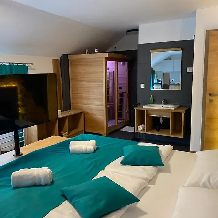 With Private Saunas & Wellness Gobi Apartmán Podčetrtek