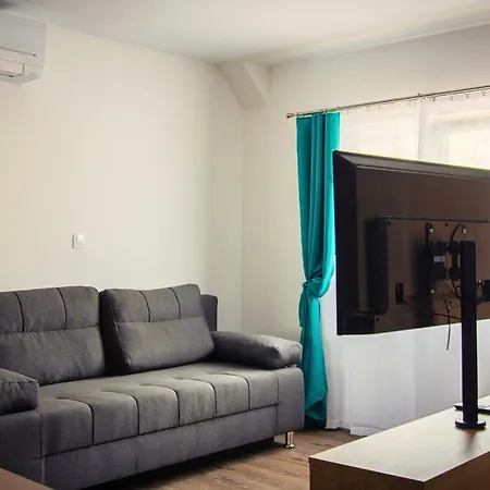 Apartmaji S Savnami - Wellness Gobi דירה