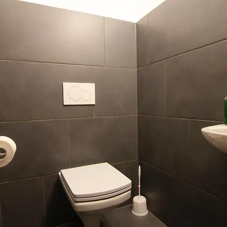 Apartmaji S Savnami - Wellness Gobi דירה *