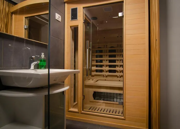 With Private Saunas - Wellness Gobi Διαμέρισμα