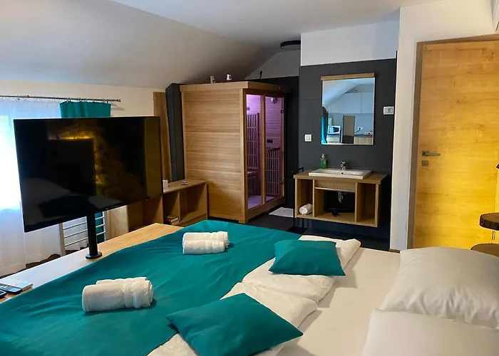 With Private Saunas - Wellness Gobi Διαμέρισμα Podčetrtek